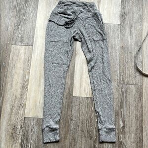 Cozy Gray Knit Arie Joggers XS